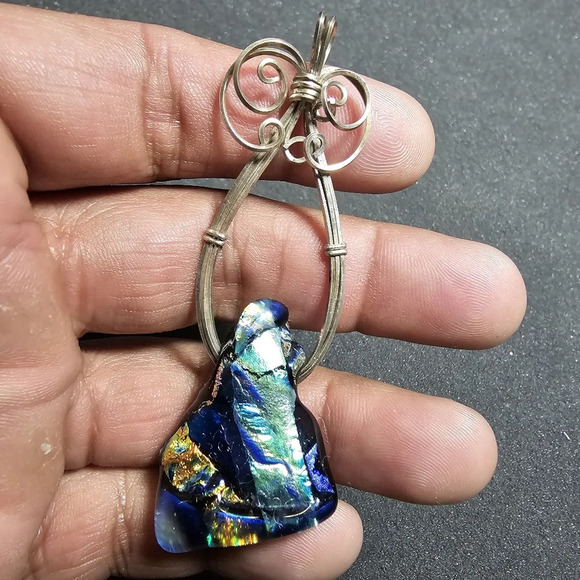 Sterling Silver Wire Wrapped Dichroic Glass Rainbow Green Blue Pendant not marke - Picture 1 of 10